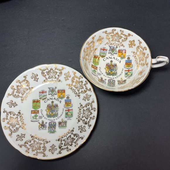 Paragon Tea Cup And Saucer Canada Coats Of Arms & Emblems Fine Bone China UK - Picture 4 of 16